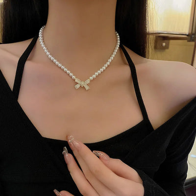 Coquette Pearl Necklace